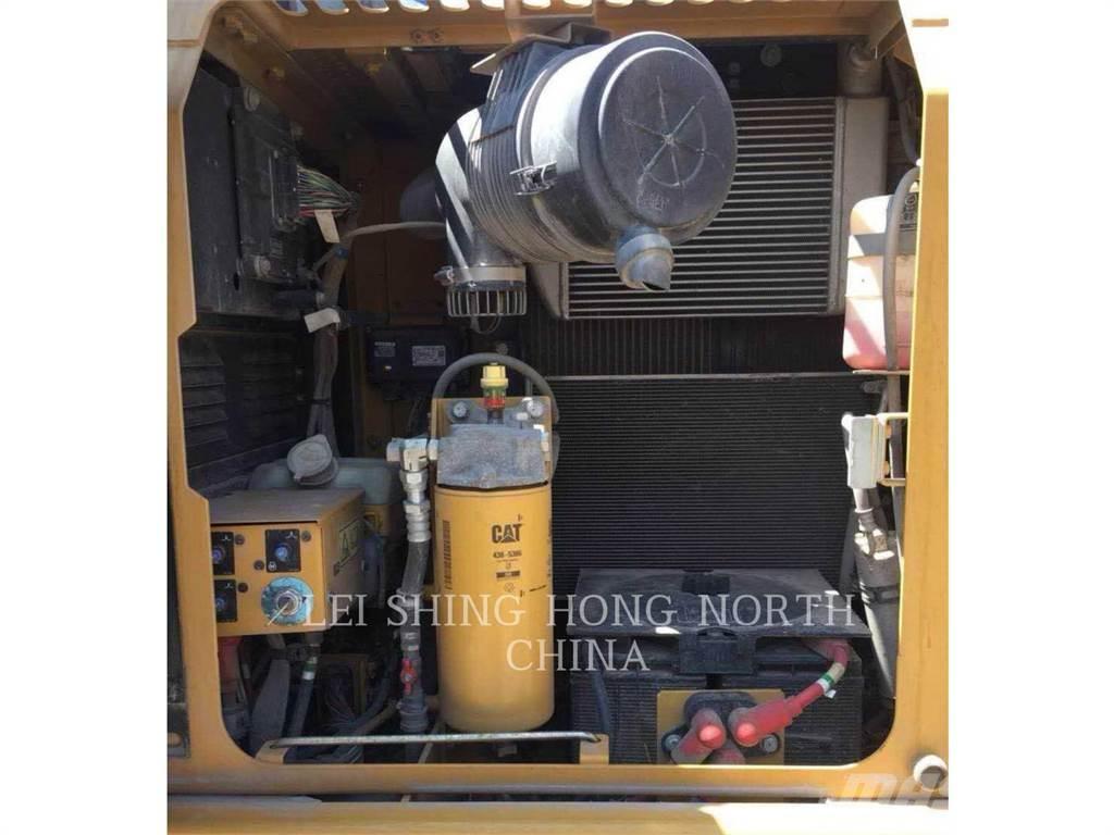 CAT 313D2GC Bagri goseničarji