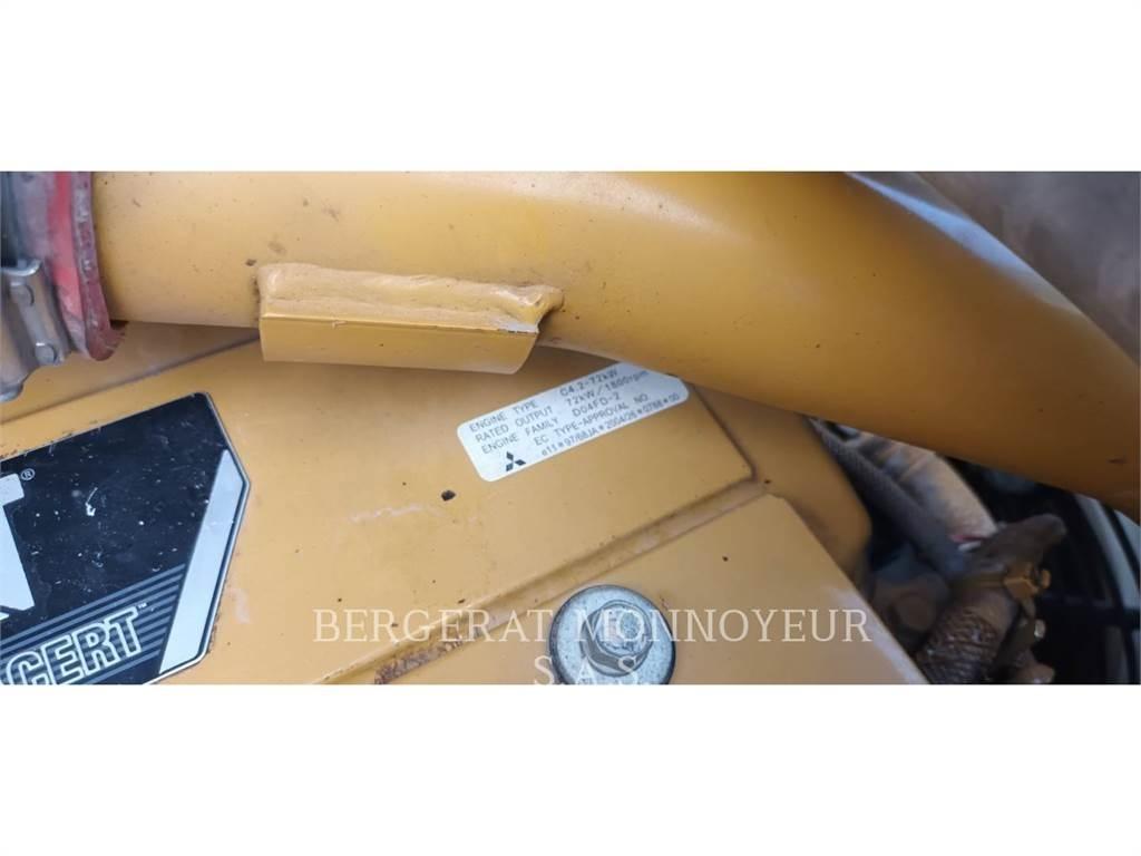 CAT 314D Bagri goseničarji
