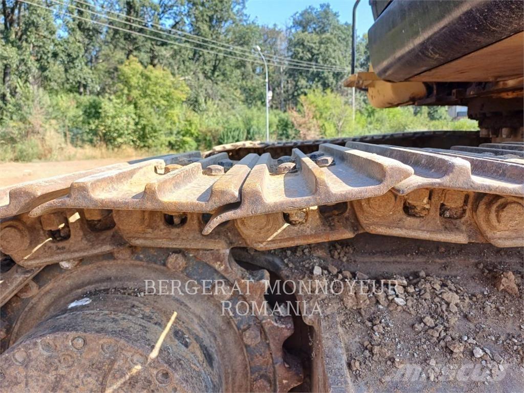 CAT 318C Bagri goseničarji