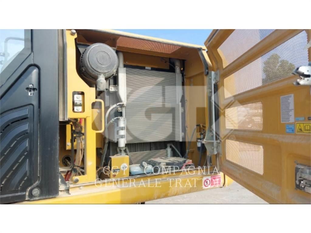 CAT 318F Bagri goseničarji
