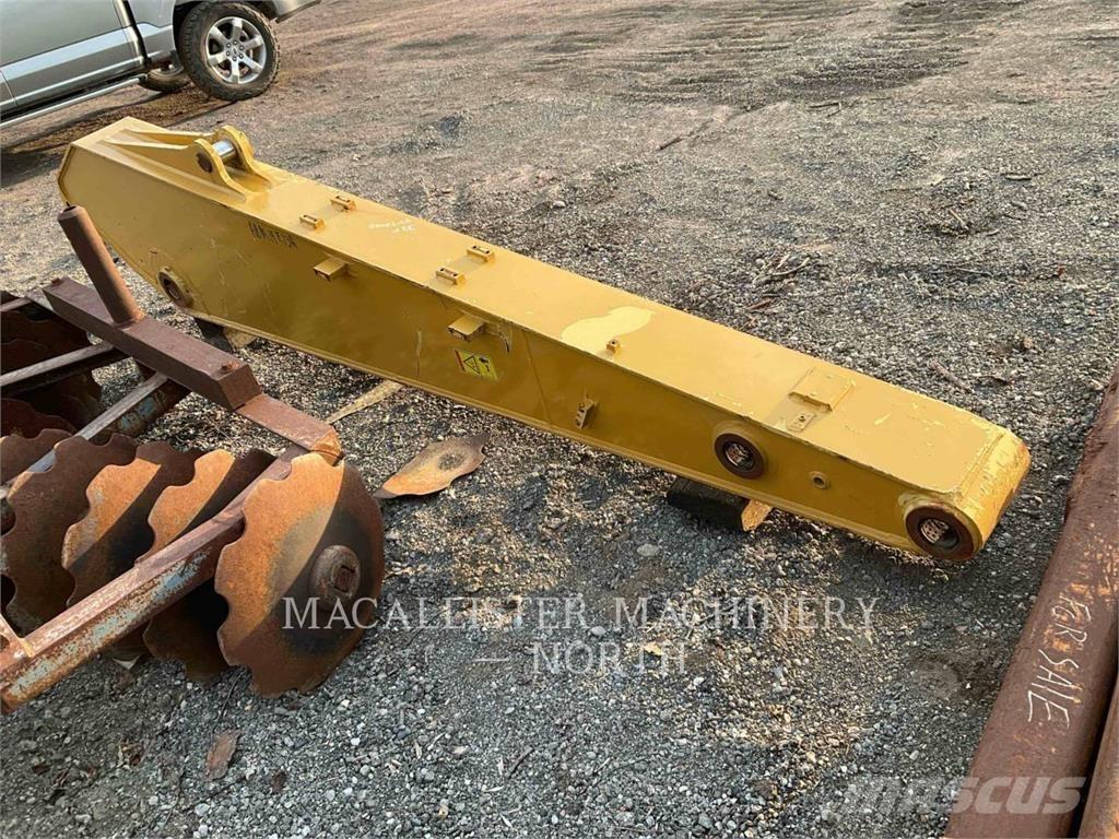 CAT 318F Zglobne dvižne ploščadi