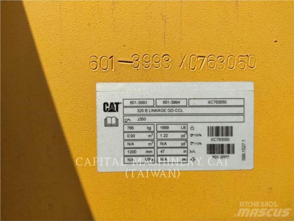 CAT 320 Žlice