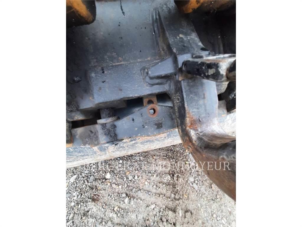 CAT 320 Bagri goseničarji