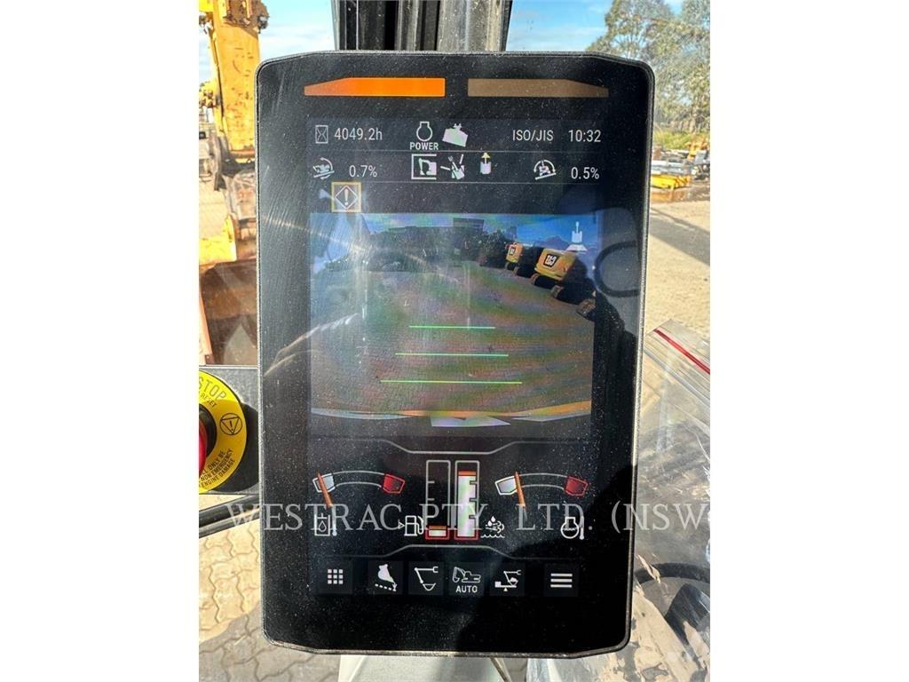 CAT 320 Bagri goseničarji