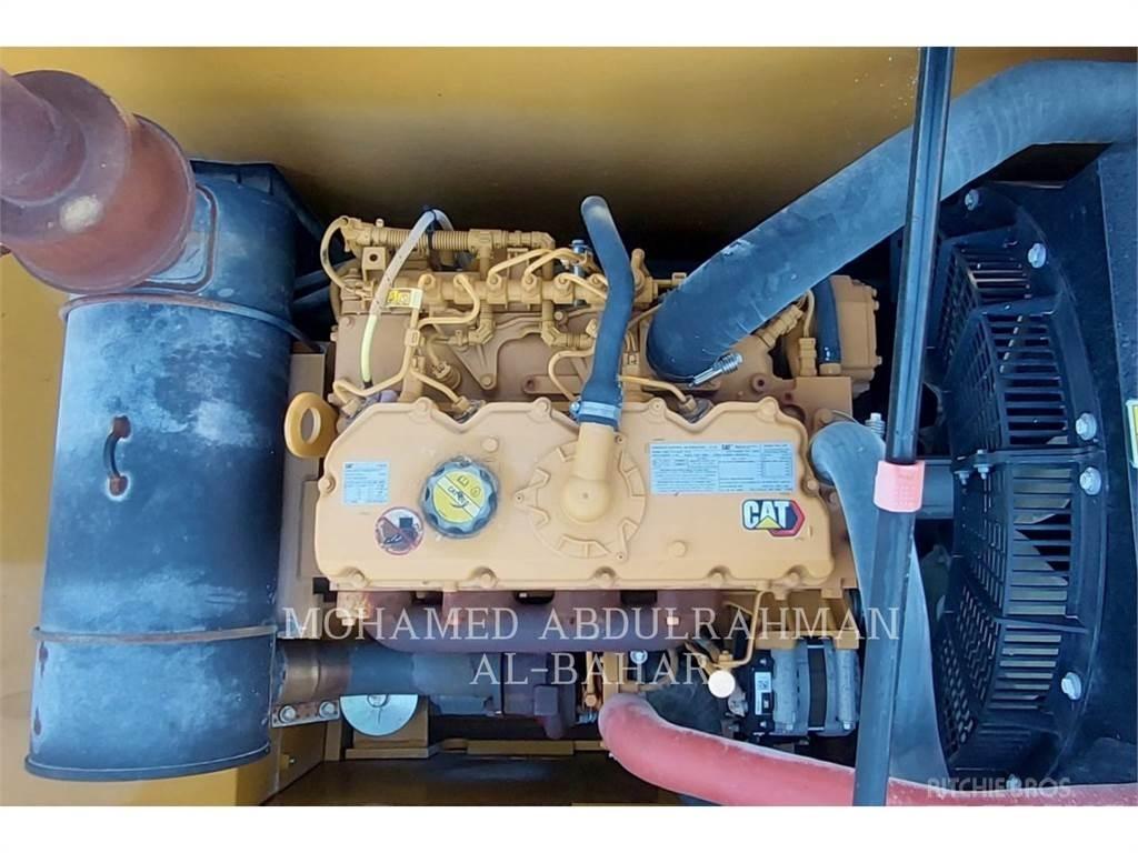 CAT 320-05GX Bagri goseničarji