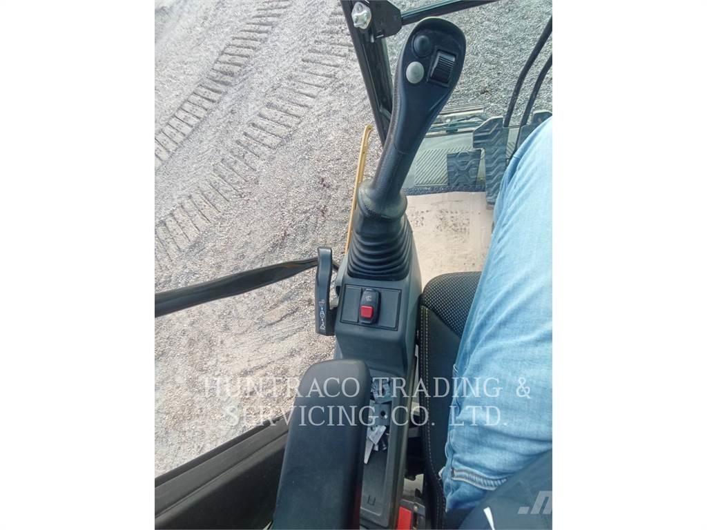 CAT 320-07 Bagri goseničarji