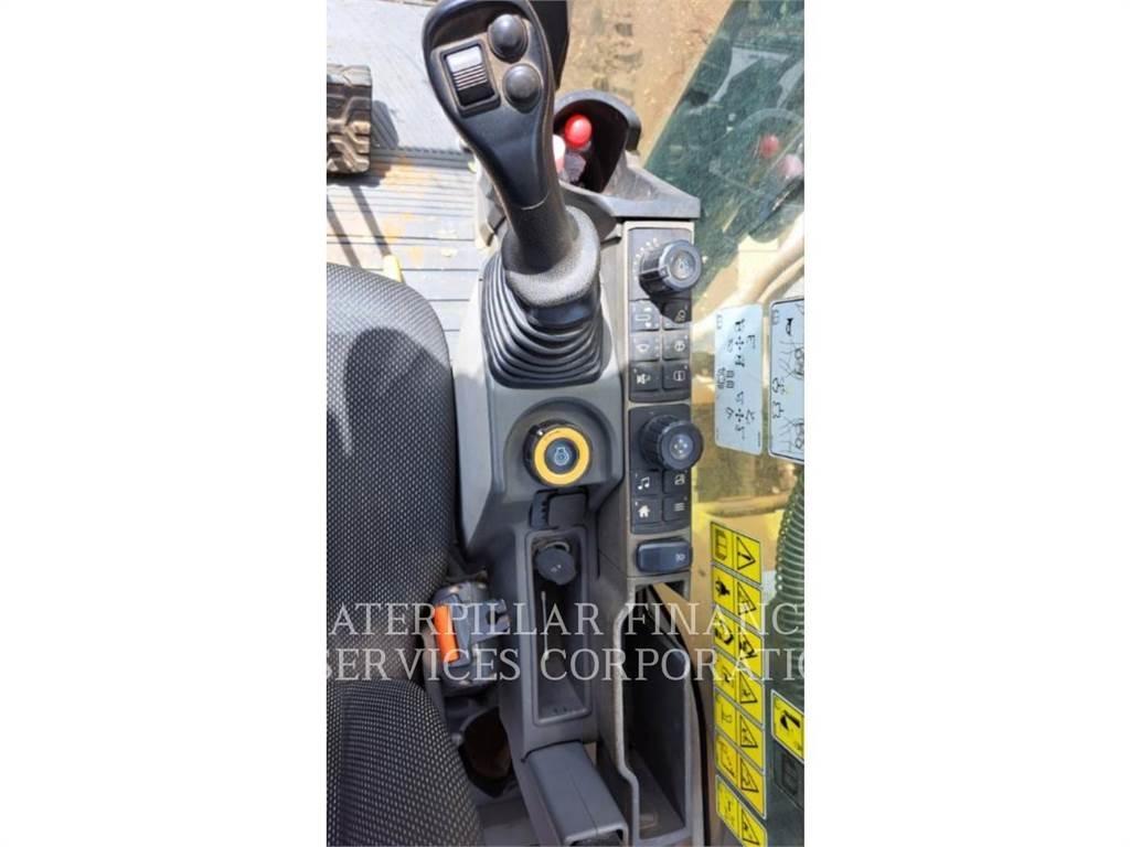 CAT 320-07 Bagri goseničarji