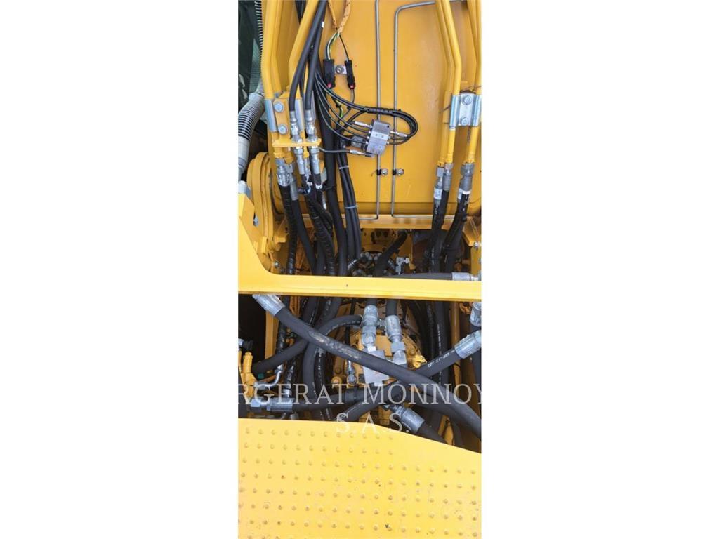 CAT 320-07 Bagri goseničarji