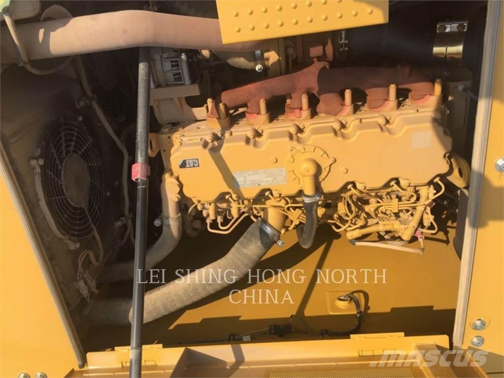 CAT 320-07 Bagri goseničarji