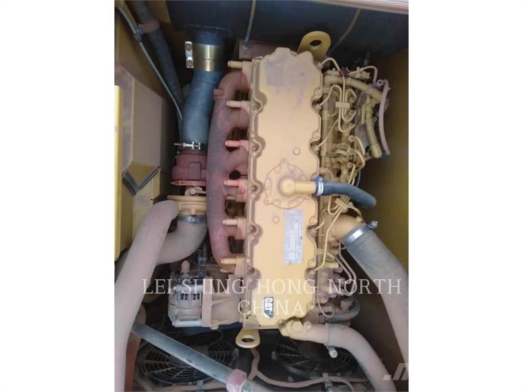 CAT 320-07 Bagri goseničarji