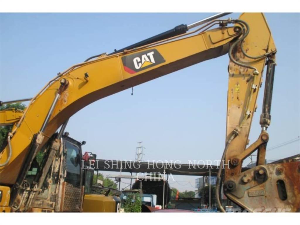 CAT 320-07 Bagri goseničarji
