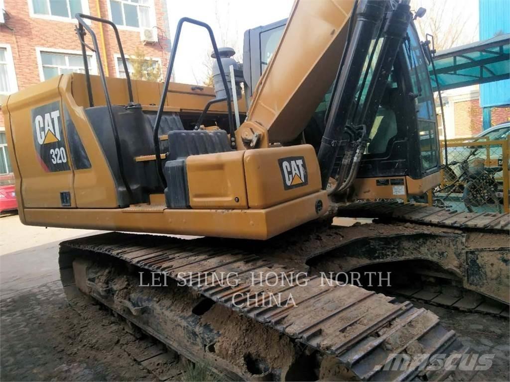 CAT 320-07 Bagri goseničarji