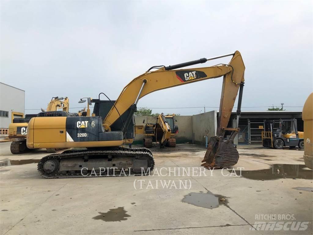 CAT 320D2 Bagri goseničarji