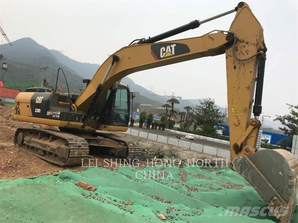 CAT 320D2 Bagri goseničarji