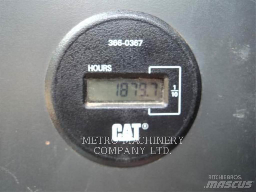 CAT 320DGC Bagri goseničarji