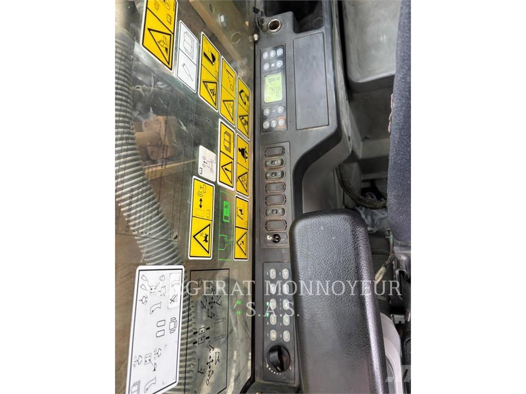 CAT 320E Bagri goseničarji
