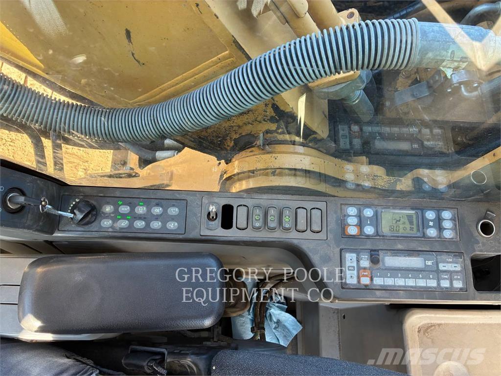 CAT 320EL Bagri goseničarji