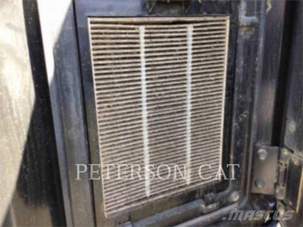 CAT 320F Bagri goseničarji