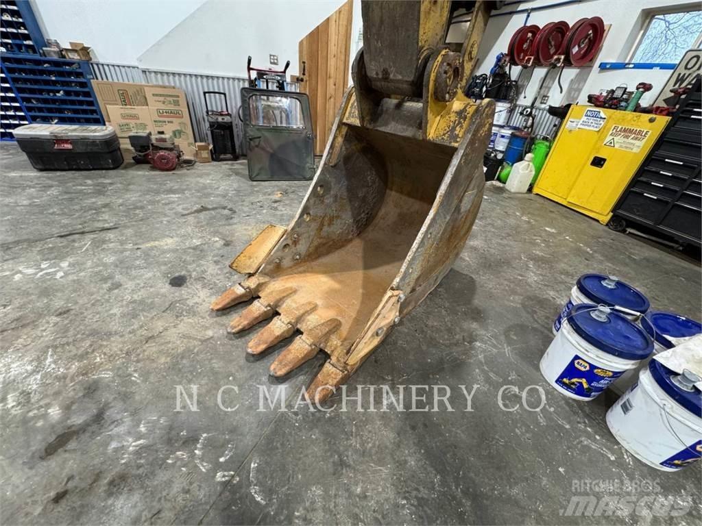 CAT 320L Bagri goseničarji