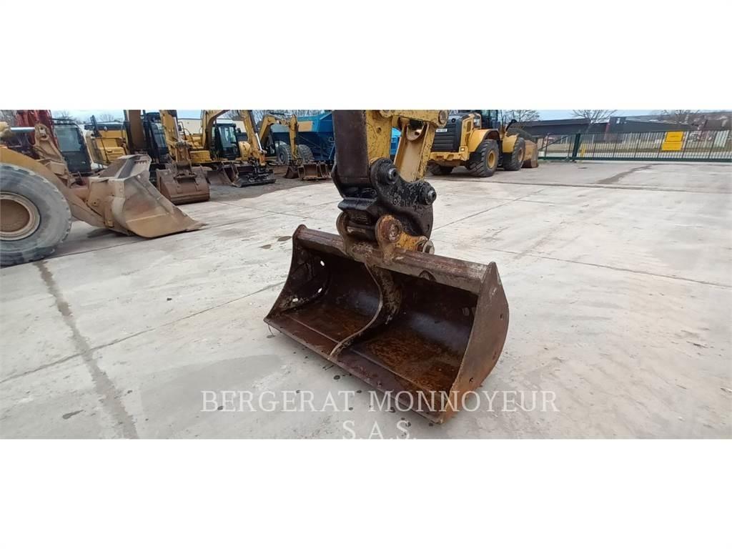 CAT 321D CR Bagri goseničarji