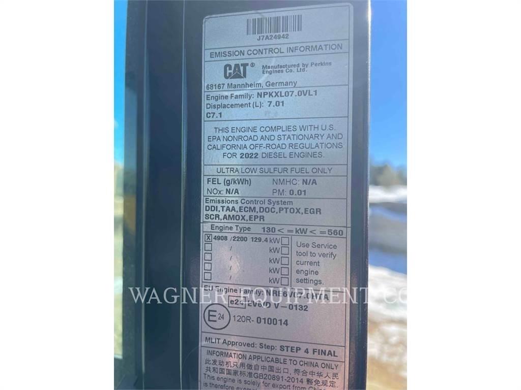 CAT 323 Bagri goseničarji