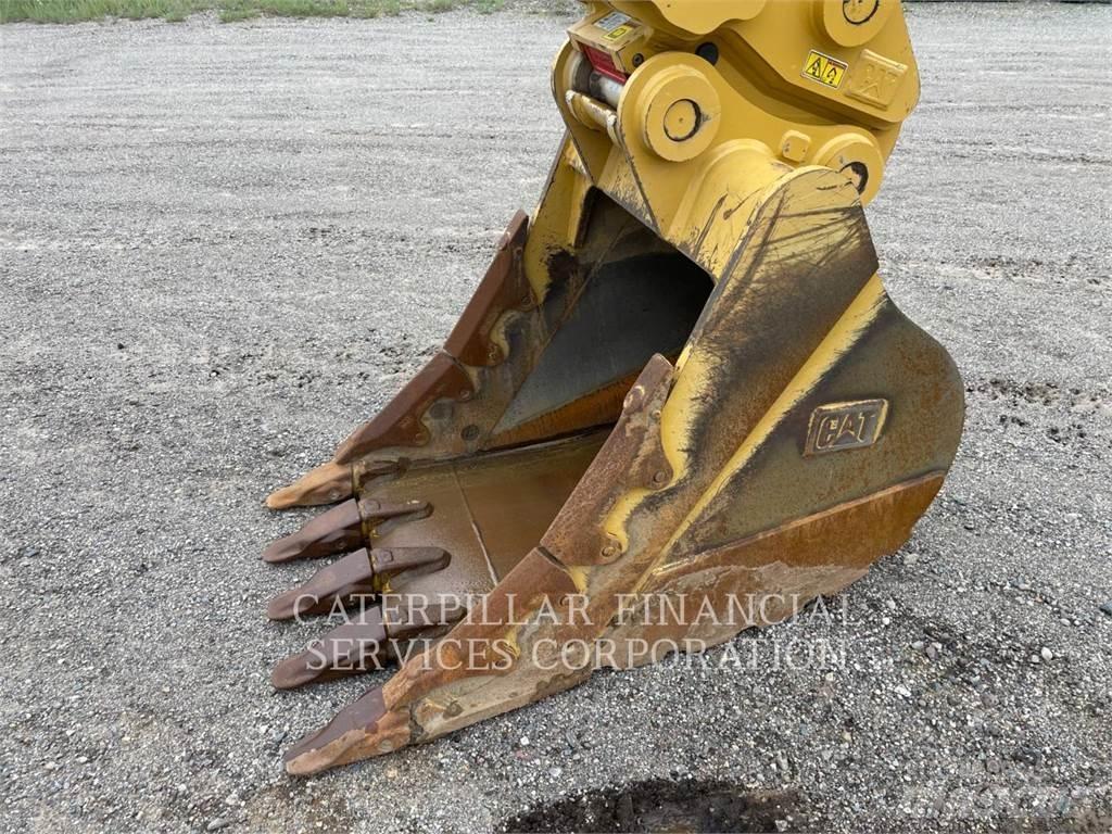 CAT 323 Bagri goseničarji