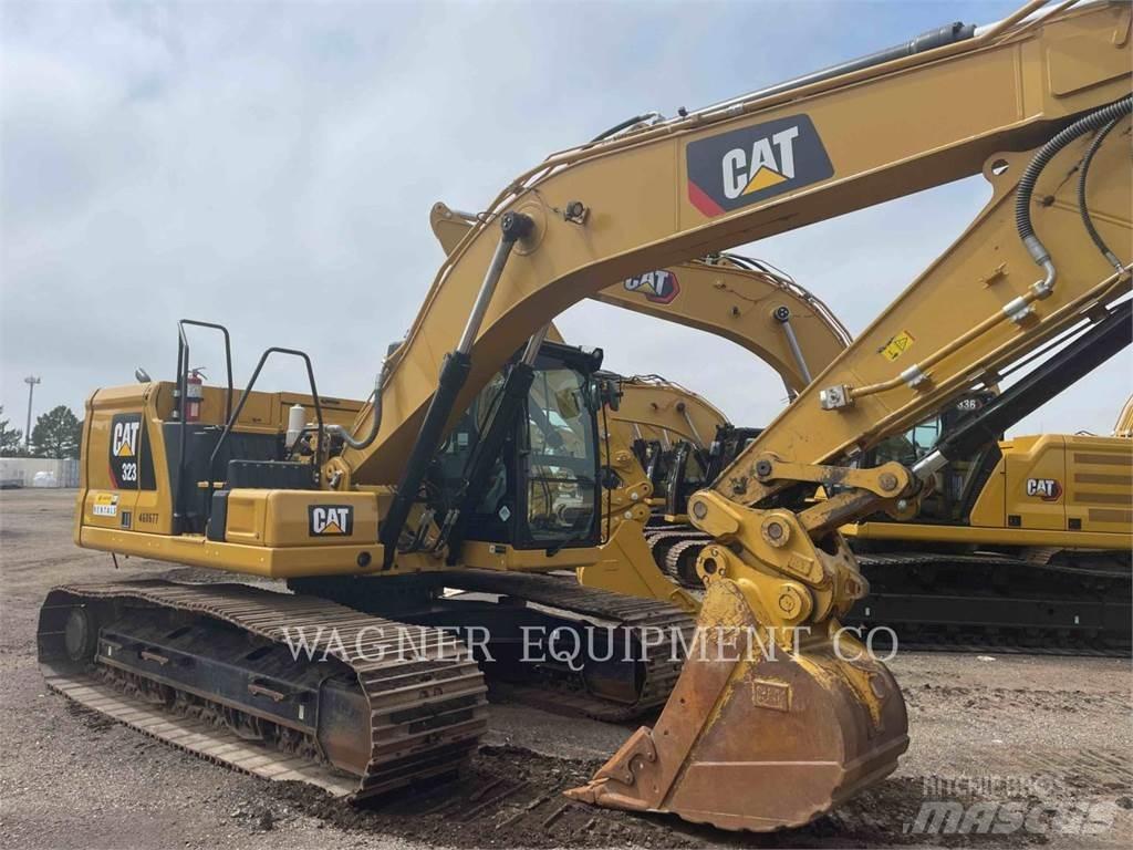 CAT 323 Bagri goseničarji