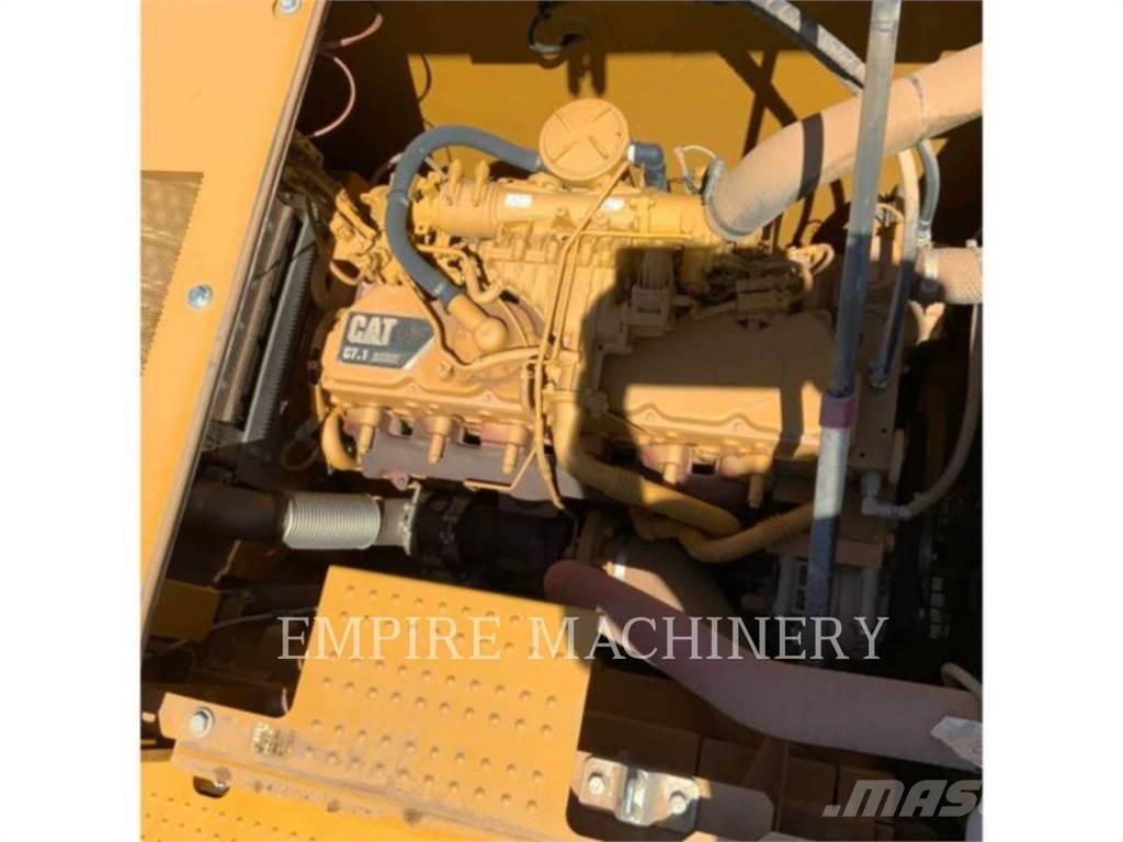 CAT 323-07 Bagri goseničarji