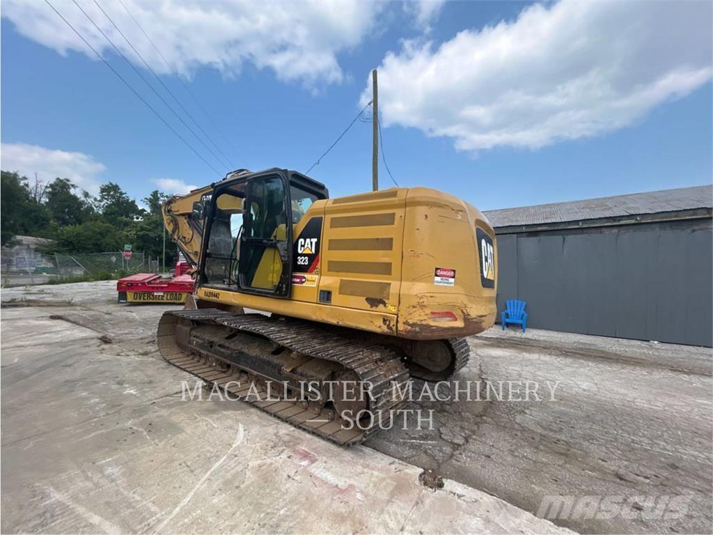 CAT 323-07 Bagri goseničarji