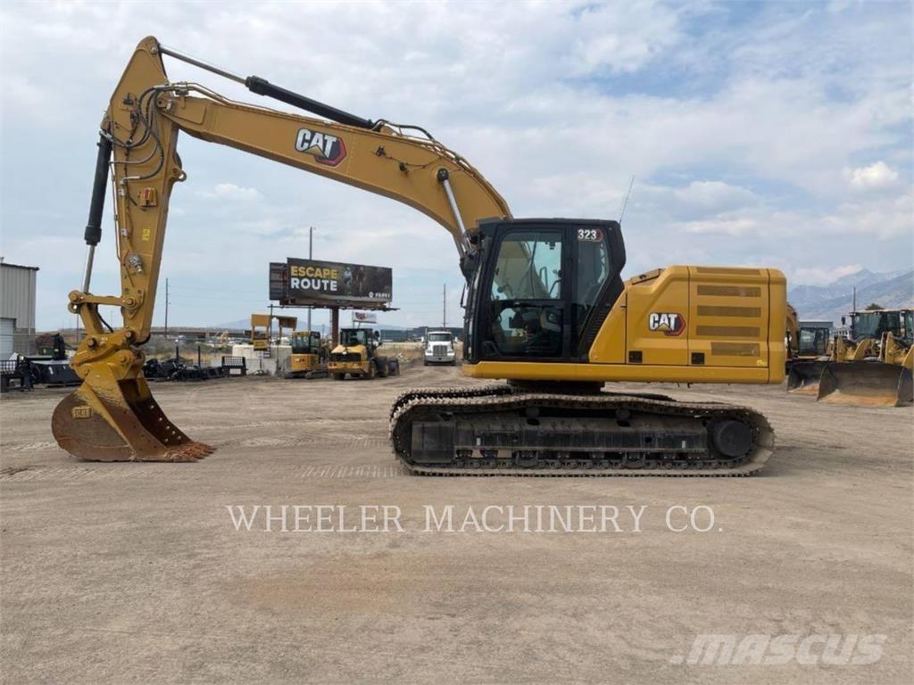 CAT 323 CF Bagri goseničarji