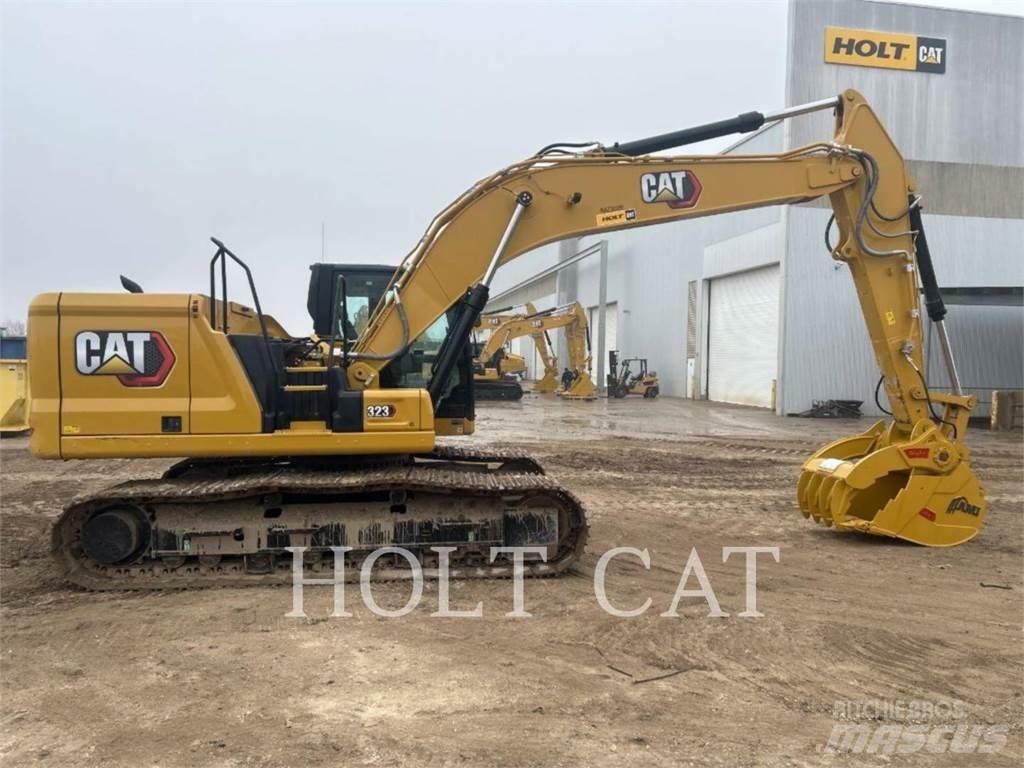 CAT 323 TC Bagri goseničarji