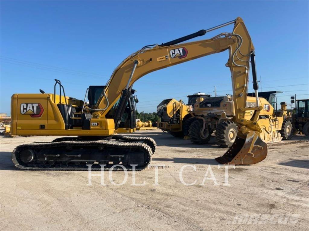 CAT 323 TC Bagri goseničarji