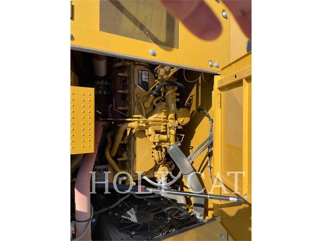 CAT 323 TC Bagri goseničarji