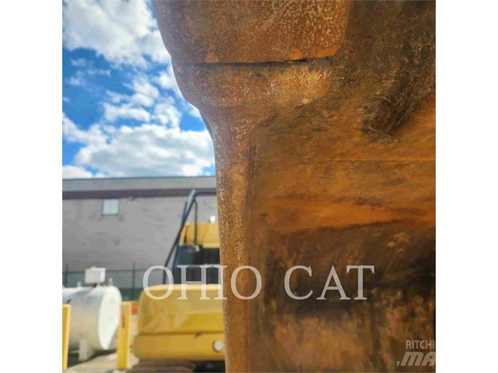 CAT 323 TCS Bagri goseničarji