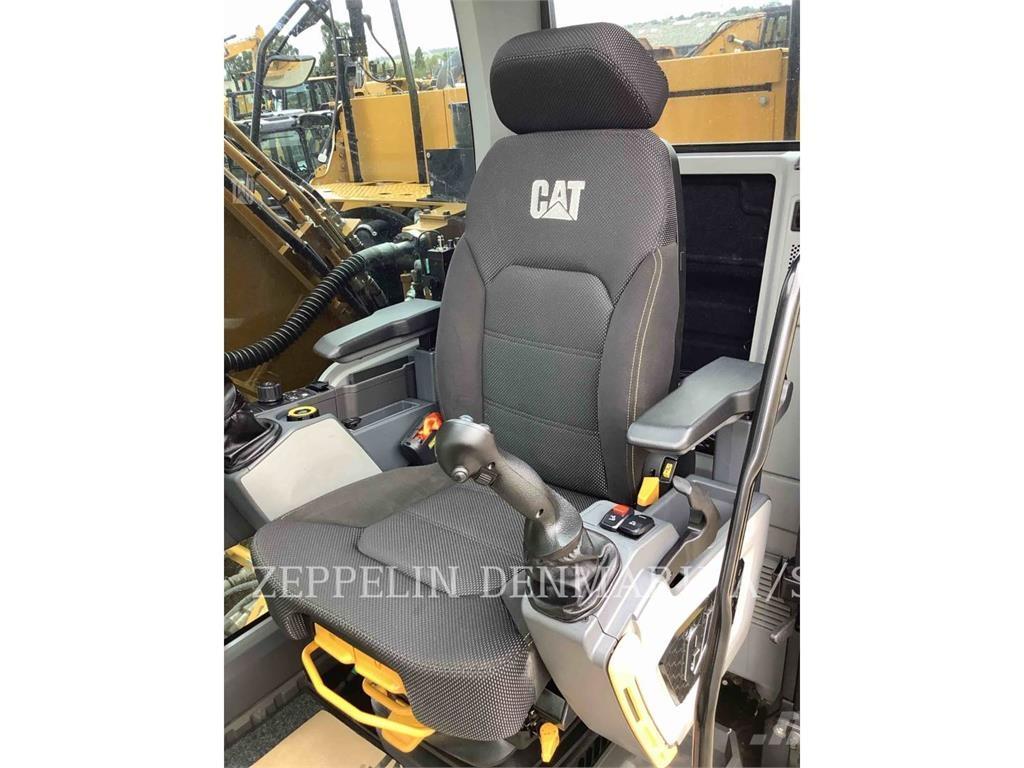 CAT 32307 Bagri goseničarji