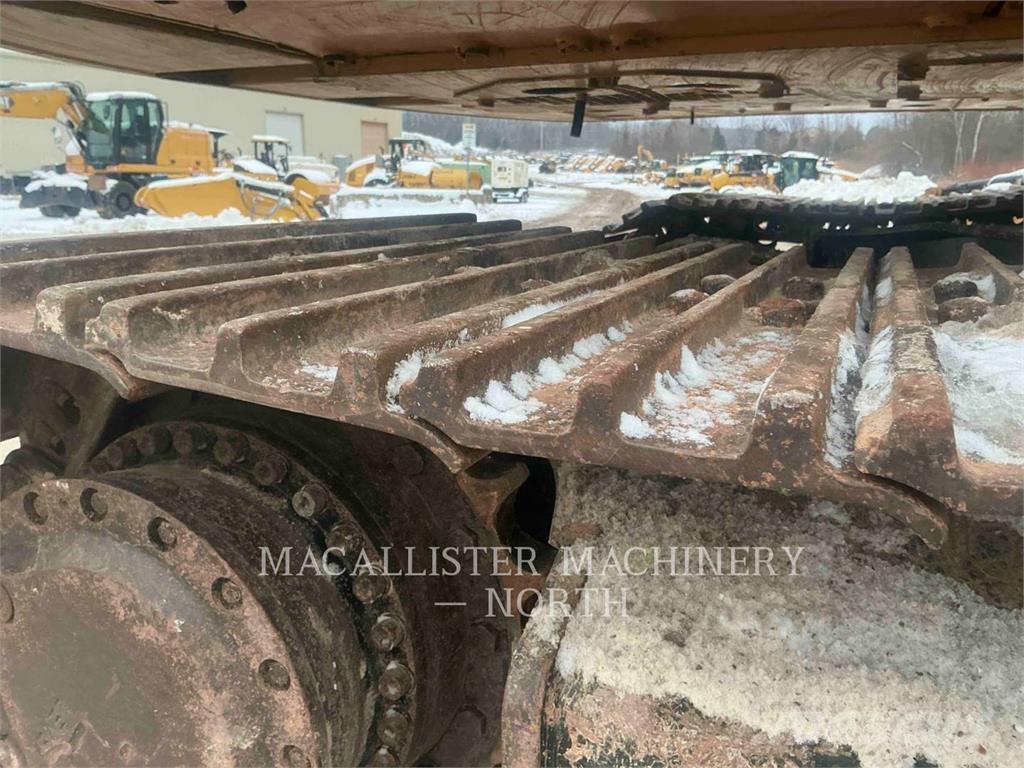 CAT 32307 Bagri goseničarji