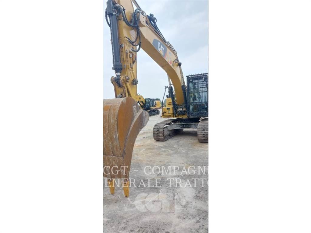 CAT 323F Bagri goseničarji