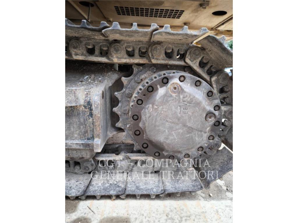 CAT 323F Bagri goseničarji