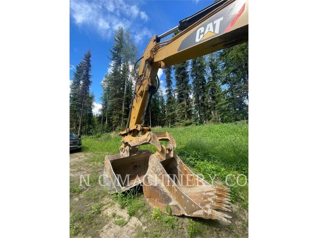 CAT 323F L Bagri goseničarji