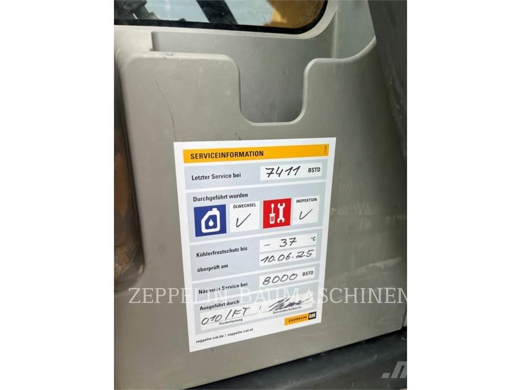 CAT 323FL Bagri goseničarji