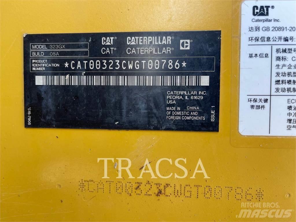 CAT 323GX Bagri goseničarji