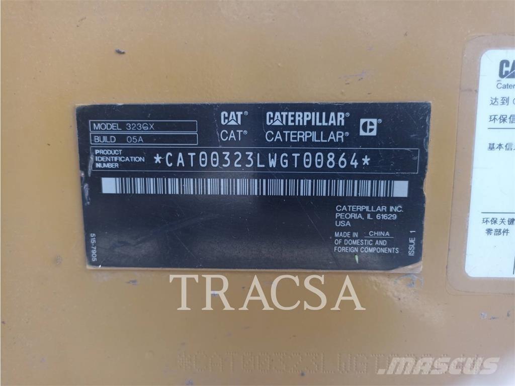 CAT 323GX Bagri goseničarji