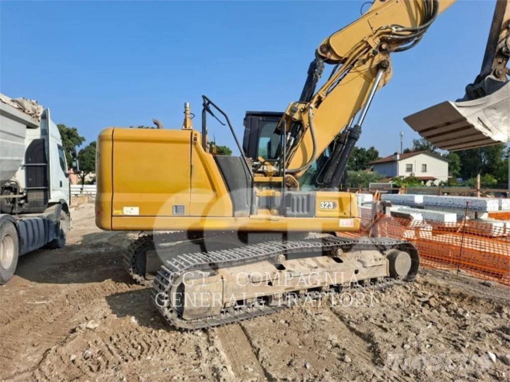 CAT 323LN Bagri goseničarji