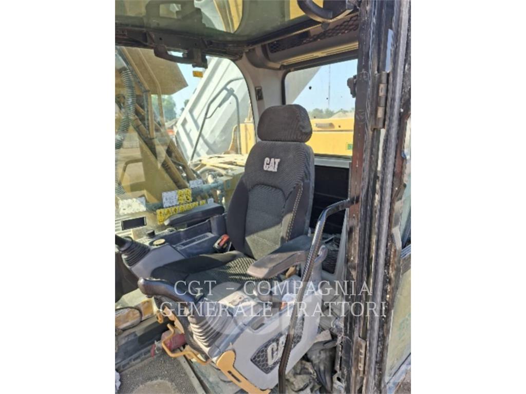 CAT 323LN Bagri goseničarji