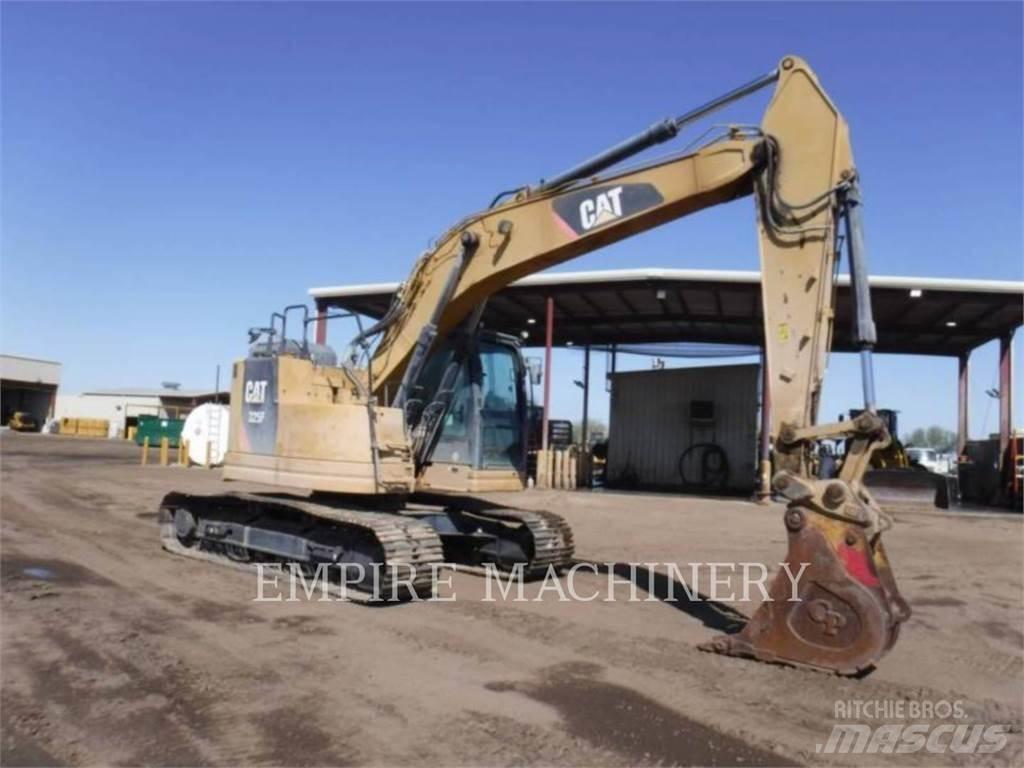 CAT 325F Bagri goseničarji