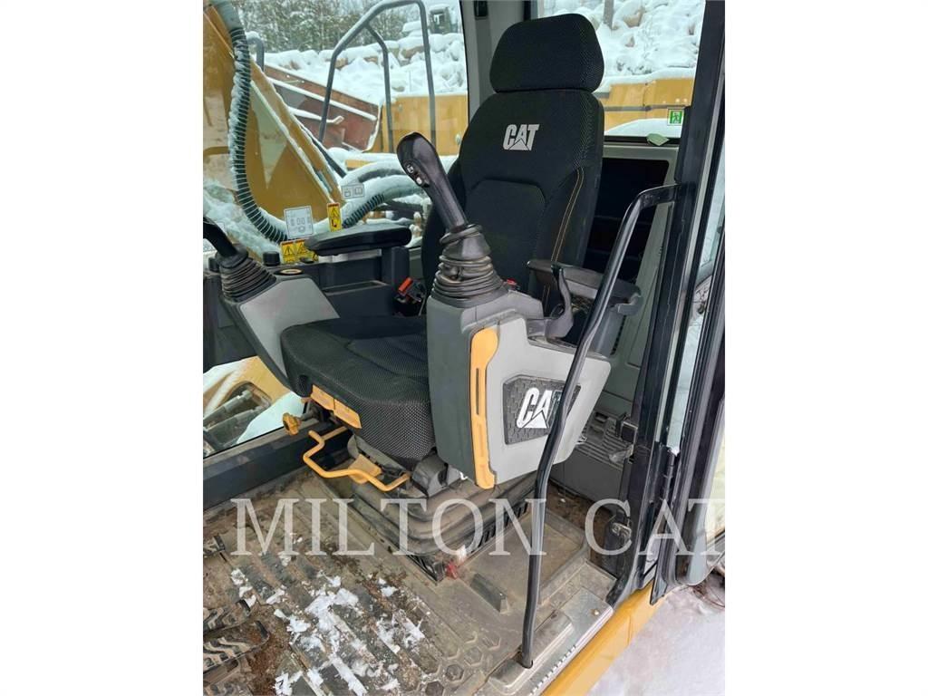 CAT 32607 Bagri goseničarji