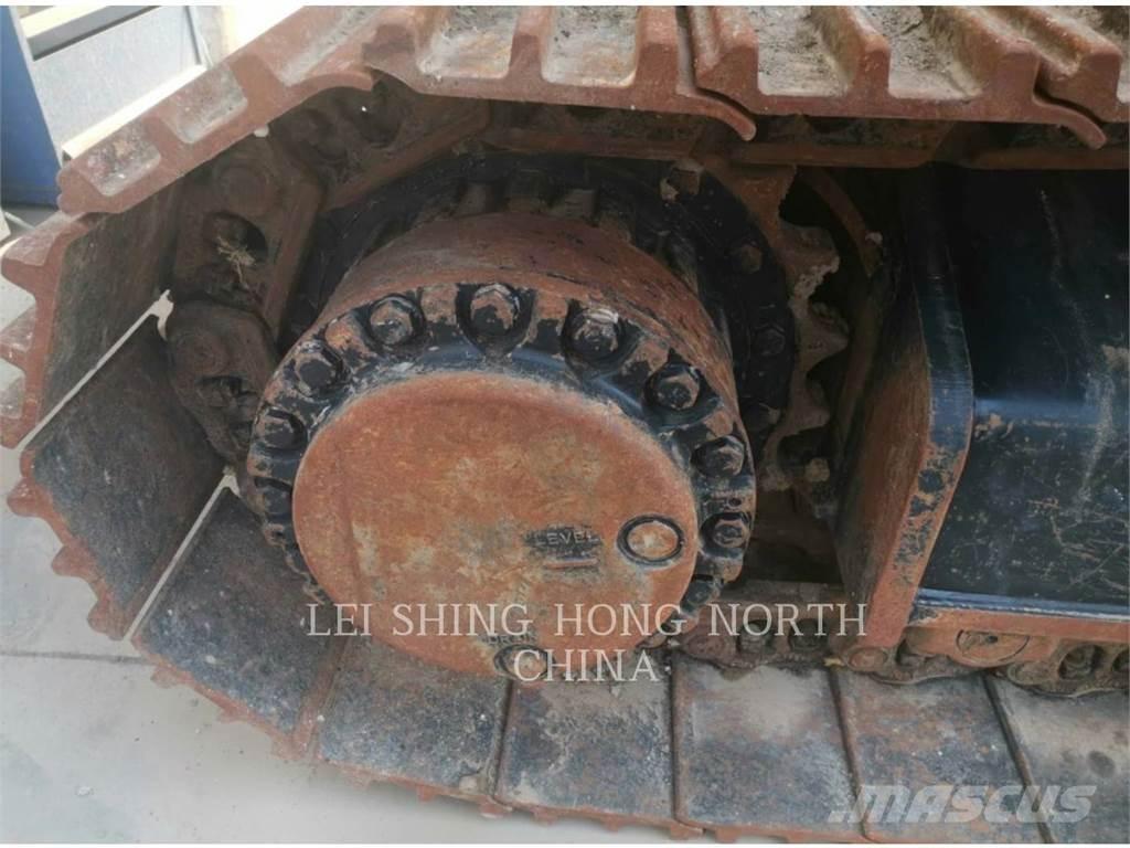 CAT 326D2L Bagri goseničarji