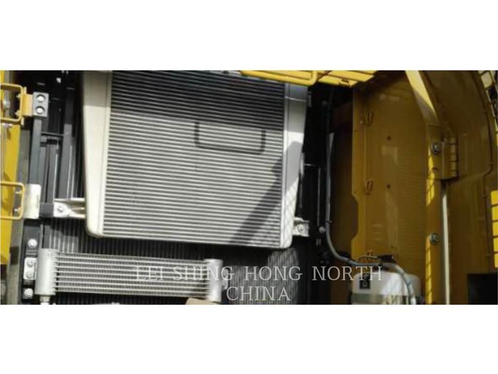 CAT 326D2L Bagri goseničarji