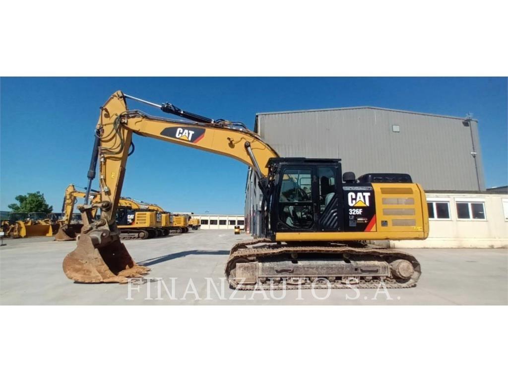CAT 326F Bagri goseničarji
