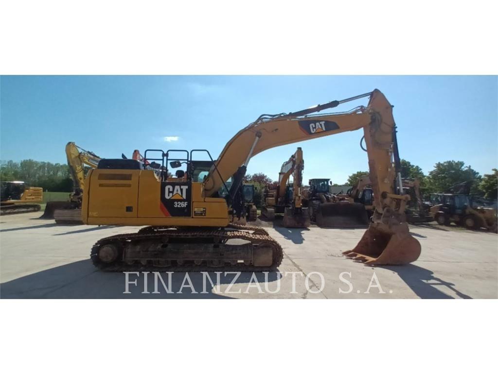 CAT 326F Bagri goseničarji